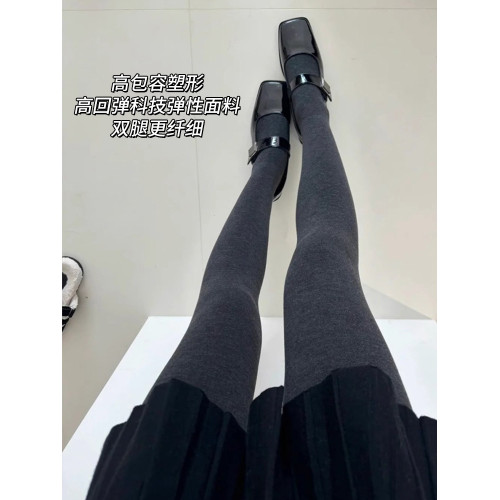 秋冬加絨白色連褲襪女外穿加厚燕麥色打底褲襪保暖顯瘦米白色薄絨 秋冬加絨白色連褲襪女外穿加厚燕麥色打底褲襪保暖顯瘦米白色薄絨