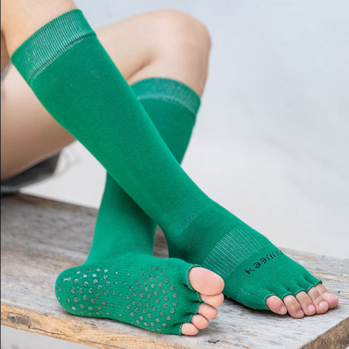 瑜珈五指襪子女中筒四季純棉日韓漏腳趾腳底點矽膠防滑顆粒分趾襪 瑜珈五指襪子女中筒四季純棉日韓漏腳趾腳底點矽膠防滑顆粒分趾襪