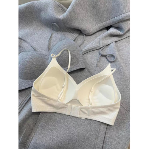 手掌杯平胸專用無痕內衣女顯胸大腰細聚攏細肩帶無鋼圈文胸罩船襪 手掌杯平胸專用無痕內衣女顯胸大腰細聚攏細肩帶無鋼圈文胸罩船襪