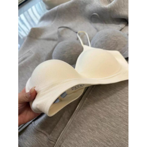 手掌杯平胸專用無痕內衣女顯胸大腰細聚攏細肩帶無鋼圈文胸罩船襪 手掌杯平胸專用無痕內衣女顯胸大腰細聚攏細肩帶無鋼圈文胸罩船襪