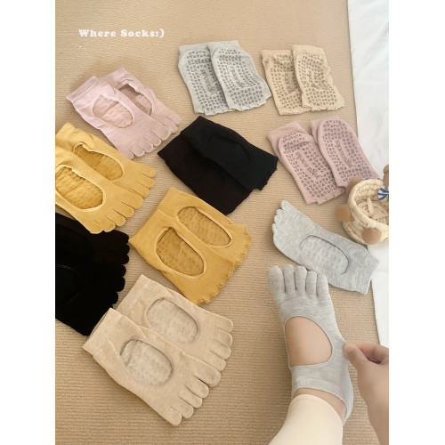 春夏瑜珈襪子防滑專業女露趾分趾普拉提五指襪室內專用運動健身襪 春夏瑜珈襪子防滑專業女露趾分趾普拉提五指襪室內專用運動健身襪