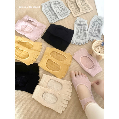 春夏瑜珈襪子防滑專業女露趾分趾普拉提五指襪室內專用運動健身襪 春夏瑜珈襪子防滑專業女露趾分趾普拉提五指襪室內專用運動健身襪