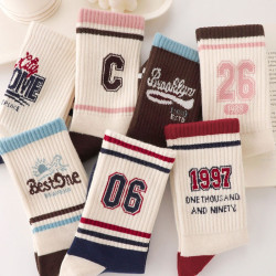 襪子女中筒ins潮百搭秋冬款美式外穿高顔值中學生運動少女長筒襪