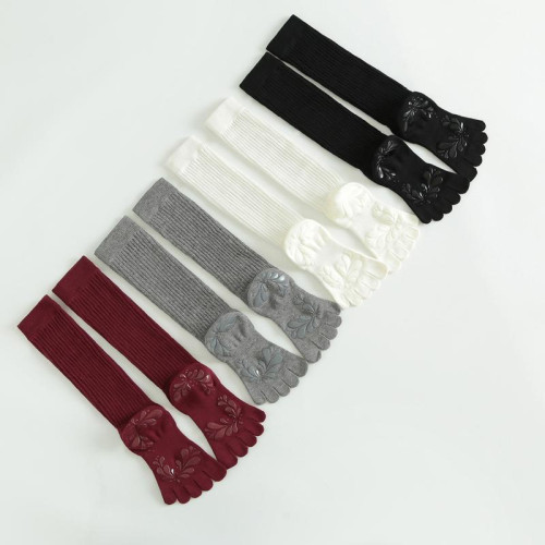 YOIO瑜珈襪子防滑專業女普拉提五指健身中筒室內跳操運動長襪秋冬