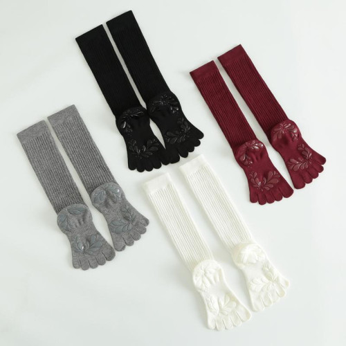 YOIO瑜珈襪子防滑專業女普拉提五指健身中筒室內跳操運動長襪秋冬