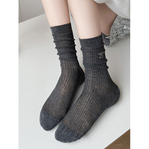 簡直是純欲天花板!miu裡miu氣的真的好好看~半透蝴蝶結刺綉堆堆 簡直是純欲天花板!miu裡miu氣的真的好好看~半透蝴蝶結刺綉堆堆