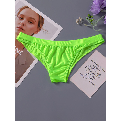 2025新款內褲女冰絲三角褲半包臀歐美辣妹風低腰一片式薄款防夾臀 2025新款內褲女冰絲三角褲半包臀歐美辣妹風低腰一片式薄款防夾臀