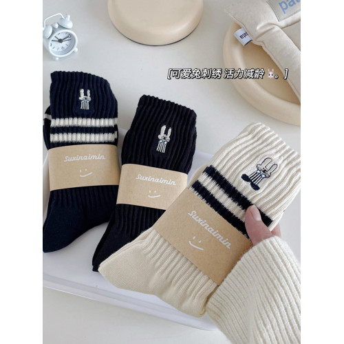 兔子襪子女中筒襪夏薄款棉襪ins潮韓版日系卡通運動春秋長堆堆襪 兔子襪子女中筒襪夏薄款棉襪ins潮韓版日系卡通運動春秋長堆堆襪