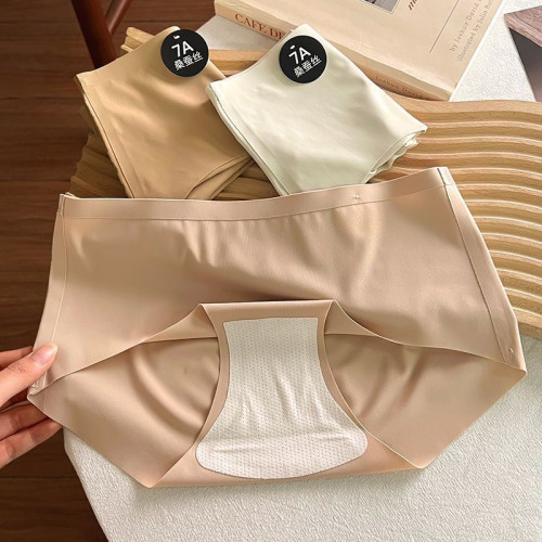 7A桑蠶絲抑菌內褲女無痕冰絲中腰三角短褲夏季薄款透氣速乾不夾臀 7A桑蠶絲抑菌內褲女無痕冰絲中腰三角短褲夏季薄款透氣速乾不夾臀