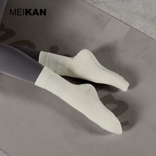 MEIKAN 中統防滑襪成人舞蹈運動襪新疆棉襪子瑜珈初學者女