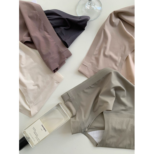 JoyceBra 冰絲無痕裸感三角褲夏季輕薄涼感舒適親膚內褲女純棉襠 JoyceBra 冰絲無痕裸感三角褲夏季輕薄涼感舒適親膚內褲女純棉襠