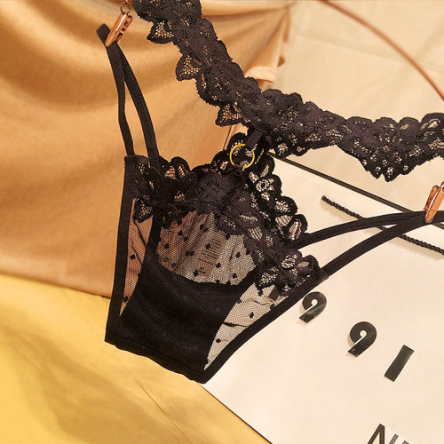 性感蕾絲內褲女火辣時尚誘惑腰間吊帶透視薄款夏季三角褲黑色 性感蕾絲內褲女火辣時尚誘惑腰間吊帶透視薄款夏季三角褲黑色