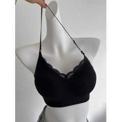 美得怦然心動盲入款無痕內衣女小胸聚攏美背交叉掛脖細肩帶無鋼圈