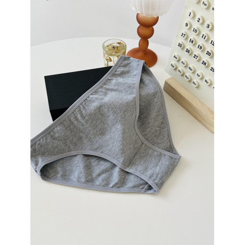 【澤衣壹品】 不卡襠好穿不膩基礎款純棉高開叉三角褲內褲女 【澤衣壹品】 不卡襠好穿不膩基礎款純棉高開叉三角褲內褲女