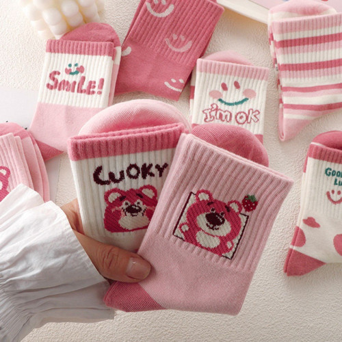 襪子女士春秋款粉色中筒棉加厚卡通草莓熊女孩中學生高腰長筒襪 襪子女士春秋款粉色中筒棉加厚卡通草莓熊女孩中學生高腰長筒襪