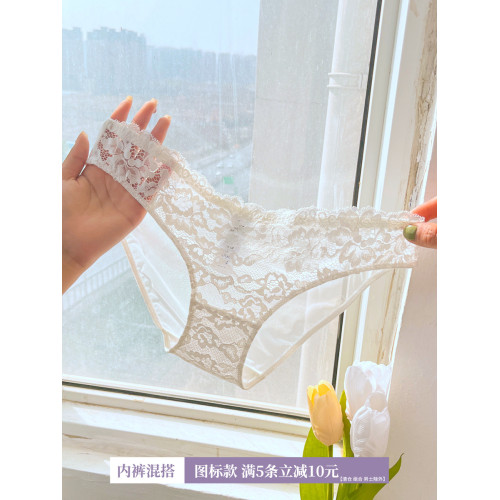 『花時間』簡約法式 性感純欲風蕾絲夏季薄款低腰少女生內褲白色 『花時間』簡約法式 性感純欲風蕾絲夏季薄款低腰少女生內褲白色