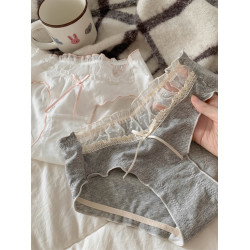 初夢甜曲~日系少女感甜美三角褲純欲風蕾絲內褲女士2025新款純棉