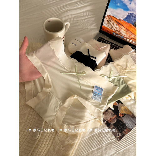 4條冰絲內褲女生純棉襠7A抗菌無痕2025新款全棉襠女士三角褲薄款 4條冰絲內褲女生純棉襠7A抗菌無痕2025新款全棉襠女士三角褲薄款