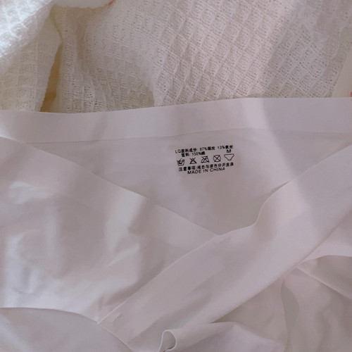 黑白膚色冰絲無痕女士內褲低腰簡約純色通勤性感純欲三角褲短褲 黑白膚色冰絲無痕女士內褲低腰簡約純色通勤性感純欲三角褲短褲