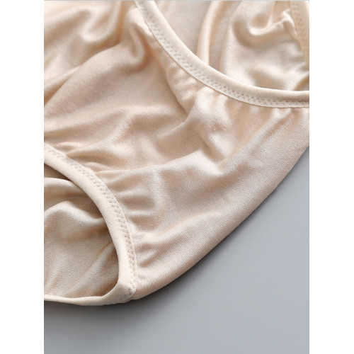 基礎款 桑蠶絲無痕真絲低腰內褲女士透氣舒適三角無痕內褲女 基礎款 桑蠶絲無痕真絲低腰內褲女士透氣舒適三角無痕內褲女