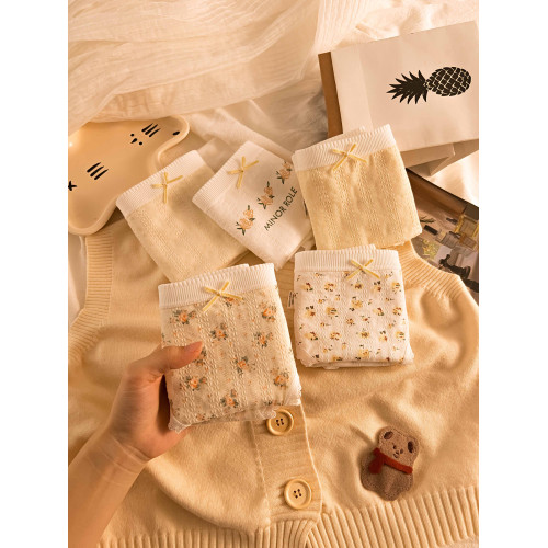 法式碎花內褲女生純棉蕾絲邊少女士三角內褲純棉中腰抑菌透氣軟糯 法式碎花內褲女生純棉蕾絲邊少女士三角內褲純棉中腰抑菌透氣軟糯