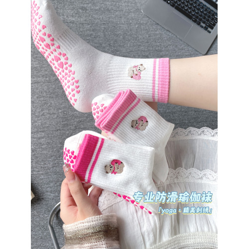 2025秋冬季卡通刺綉瑜珈襪子女純棉中筒襪普拉提室內運動專業防滑 2025秋冬季卡通刺綉瑜珈襪子女純棉中筒襪普拉提室內運動專業防滑