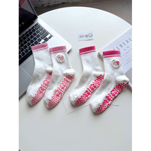 2025秋冬季卡通刺綉瑜珈襪子女純棉中筒襪普拉提室內運動專業防滑 2025秋冬季卡通刺綉瑜珈襪子女純棉中筒襪普拉提室內運動專業防滑