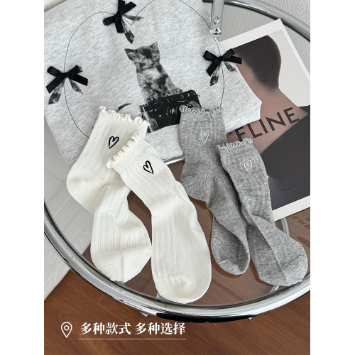 白色花邊襪子女2025新款爆款純棉中筒襪春秋可愛木耳邊短襪女秋天 白色花邊襪子女2025新款爆款純棉中筒襪春秋可愛木耳邊短襪女秋天