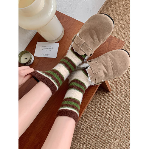 韓國襪子女中筒襪秋冬新款加厚保暖貂絨女襪條紋拼色百搭中筒襪子 韓國襪子女中筒襪秋冬新款加厚保暖貂絨女襪條紋拼色百搭中筒襪子