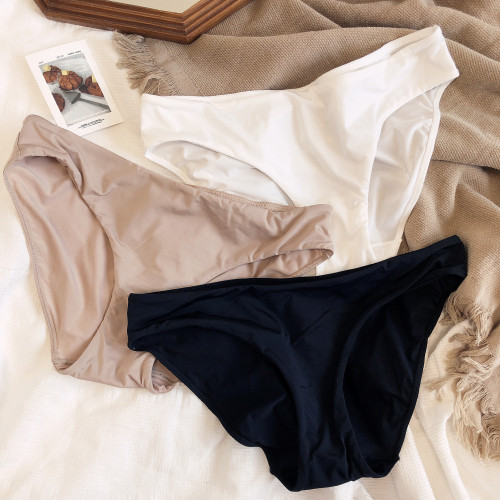 bi入基礎無痕牛奶絲低腰三角褲舒適棉襠高叉內褲通勤底褲透氣包臀 bi入基礎無痕牛奶絲低腰三角褲舒適棉襠高叉內褲通勤底褲透氣包臀