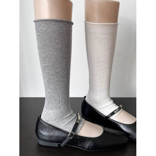 miu系菸灰色卷邊堆堆襪套女春夏季薄款時髦慵懶復古白色踩腳腿套 miu系菸灰色卷邊堆堆襪套女春夏季薄款時髦慵懶復古白色踩腳腿套