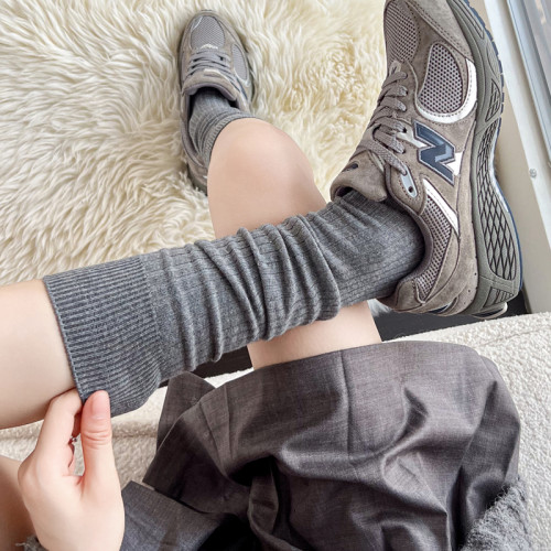 秋冬美拉德咖色系小腿襪女棉條紋米白色堆堆襪子及膝灰色中長筒襪 秋冬美拉德咖色系小腿襪女棉條紋米白色堆堆襪子及膝灰色中長筒襪