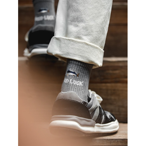 馬登工裝美式復古卡通刺綉針織趣味中筒襪高幫長襪情侶棉襪子男女 馬登工裝美式復古卡通刺綉針織趣味中筒襪高幫長襪情侶棉襪子男女