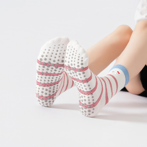 2025秋新品條紋專業瑜珈普拉提襪卡通Kitty貓刺綉可愛防滑地板襪