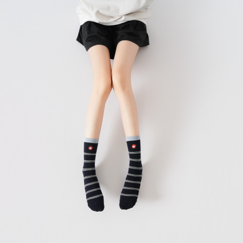 2025秋新品條紋專業瑜珈普拉提襪卡通Kitty貓刺綉可愛防滑地板襪