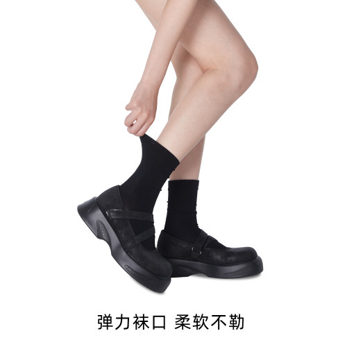 秋冬黑色襪子女堆堆月子襪夏季無骨純棉白色中筒襪搭配小皮鞋長襪 秋冬黑色襪子女堆堆月子襪夏季無骨純棉白色中筒襪搭配小皮鞋長襪