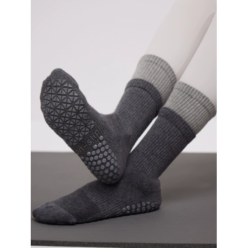 秋冬瑜珈襪普拉提襪子防滑襪專業女中筒襪室內五指襪運動襪健身襪 秋冬瑜珈襪普拉提襪子防滑襪專業女中筒襪室內五指襪運動襪健身襪