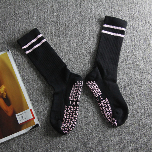 防滑瑜珈襪子長筒加厚中筒小腿普拉提速乾透氣錦綸室內地板襪4 防滑瑜珈襪子長筒加厚中筒小腿普拉提速乾透氣錦綸室內地板襪4