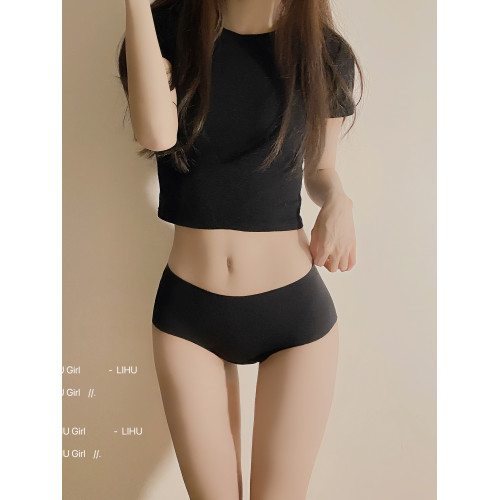 2025新款冰絲奶皮內褲女桑蠶絲襠7A抑菌中腰透氣女士無痕三角褲 2025新款冰絲奶皮內褲女桑蠶絲襠7A抑菌中腰透氣女士無痕三角褲