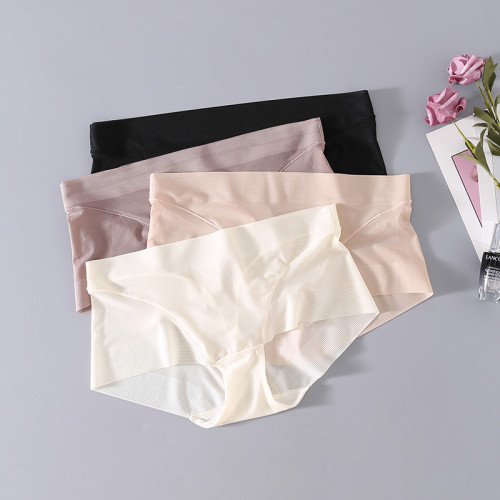 無痕包臀真絲內褲 桑蠶絲襠部舒適平角褲 中腰透氣收腹提臀三角褲 無痕包臀真絲內褲 桑蠶絲襠部舒適平角褲 中腰透氣收腹提臀三角褲