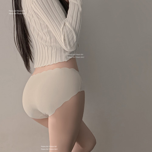 冰絲內褲女2025新款無痕純色純棉襠性感低腰女士三角內褲夏季薄款 冰絲內褲女2025新款無痕純色純棉襠性感低腰女士三角內褲夏季薄款