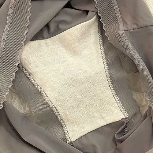 日系冰絲內褲女無痕超薄款舒適透氣中腰提臀抑菌襠速乾清涼三角褲 日系冰絲內褲女無痕超薄款舒適透氣中腰提臀抑菌襠速乾清涼三角褲