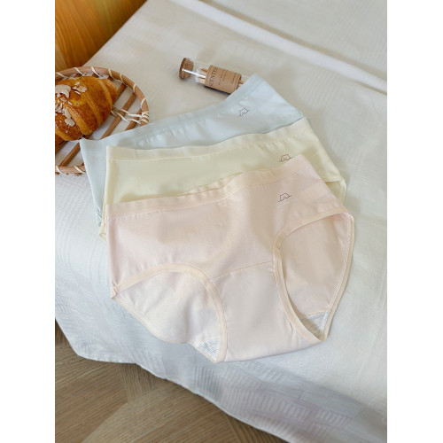 純棉內褲女100%全棉7A襠舒適透氣無痕2025新款中腰薄款包臀三角褲 純棉內褲女100%全棉7A襠舒適透氣無痕2025新款中腰薄款包臀三角褲