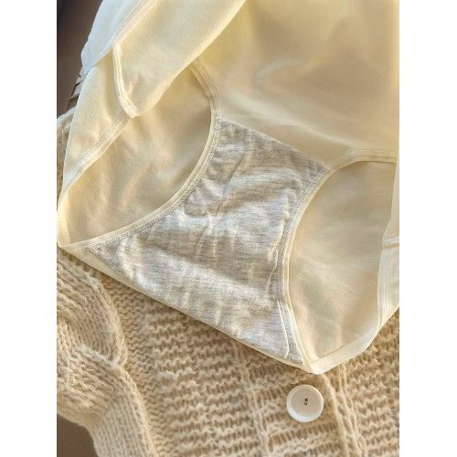 純棉內褲女100%全棉7A襠舒適透氣無痕2025新款中腰薄款包臀三角褲 純棉內褲女100%全棉7A襠舒適透氣無痕2025新款中腰薄款包臀三角褲