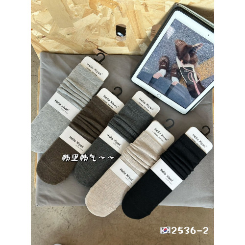 禧顔 新款春秋日韓系學生基礎百搭款小茶純色高筒襪堆堆襪五雙裝 禧顔 新款春秋日韓系學生基礎百搭款小茶純色高筒襪堆堆襪五雙裝