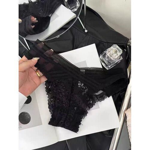 寶石藍色好高級娬媚!交叉V形蕾絲女士內褲~法式純欲~逐漸淪陷了~ 寶石藍色好高級娬媚!交叉V形蕾絲女士內褲~法式純欲~逐漸淪陷了~