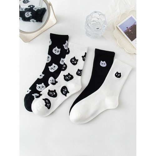 貓咪刺綉純棉襪子女白色中筒襪秋季搭配老爹鞋卡通長襪ins潮秋冬 貓咪刺綉純棉襪子女白色中筒襪秋季搭配老爹鞋卡通長襪ins潮秋冬