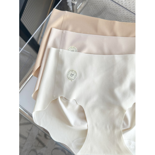 限量福利~平替天花板無痕奶皮蜜桃臀內褲女一片式裸感7A抑菌瑜珈 限量福利~平替天花板無痕奶皮蜜桃臀內褲女一片式裸感7A抑菌瑜珈