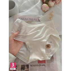 炸裂好穿～無痕透氣莫代爾三角褲女士短褲中腰大碼2025新款夏薄款