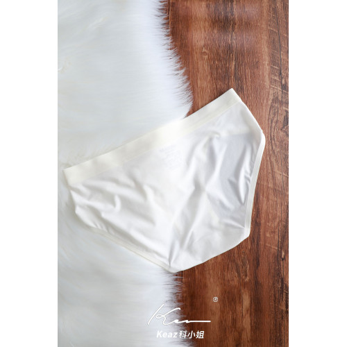 Kbra純棉抑菌襠透氣中低腰性感高開叉少女三角短褲內褲無痕 Kbra純棉抑菌襠透氣中低腰性感高開叉少女三角短褲內褲無痕